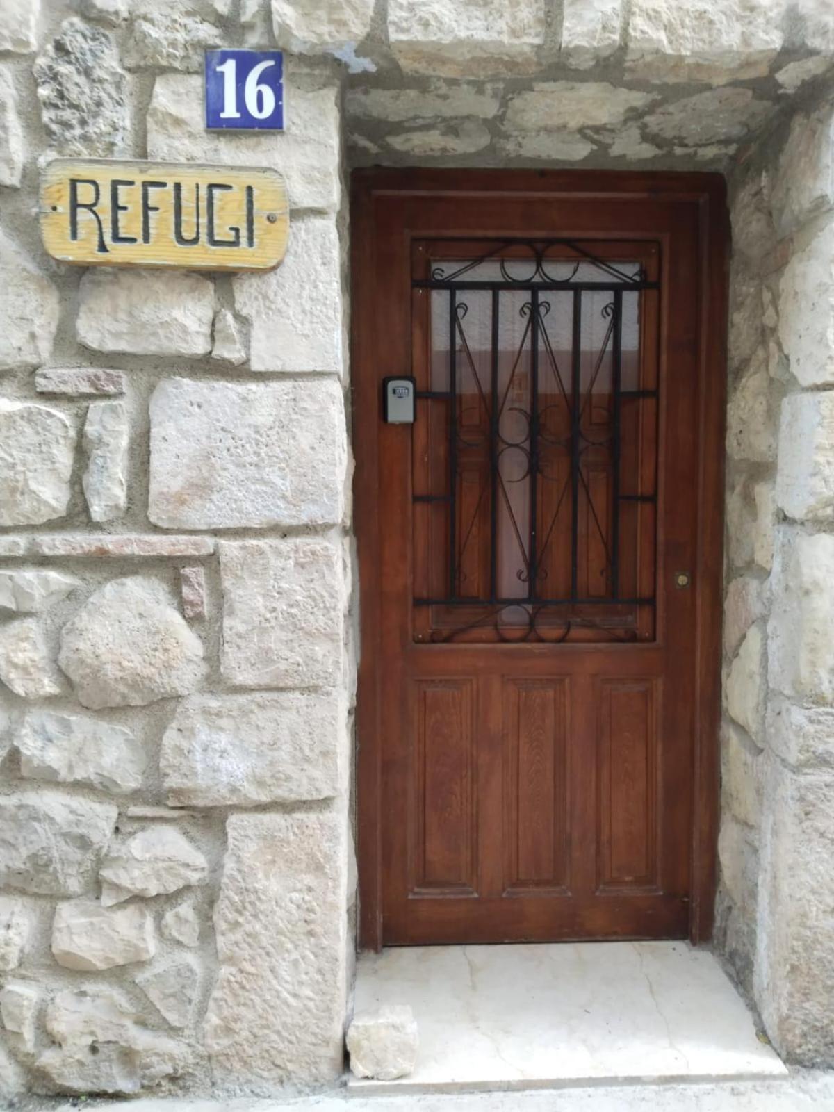 El Refugi Albergue Arboli Exterior foto