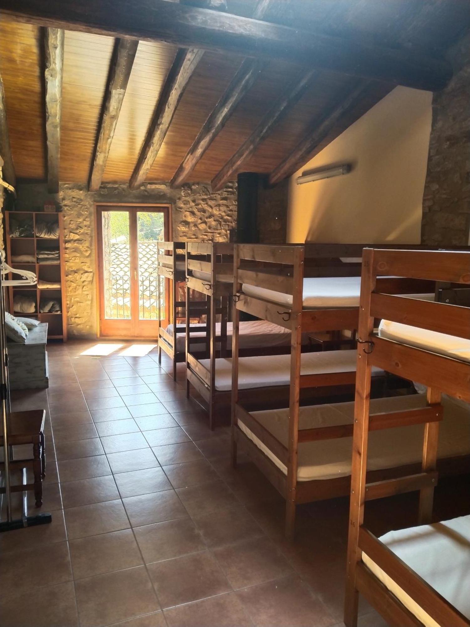 El Refugi Albergue Arboli Exterior foto